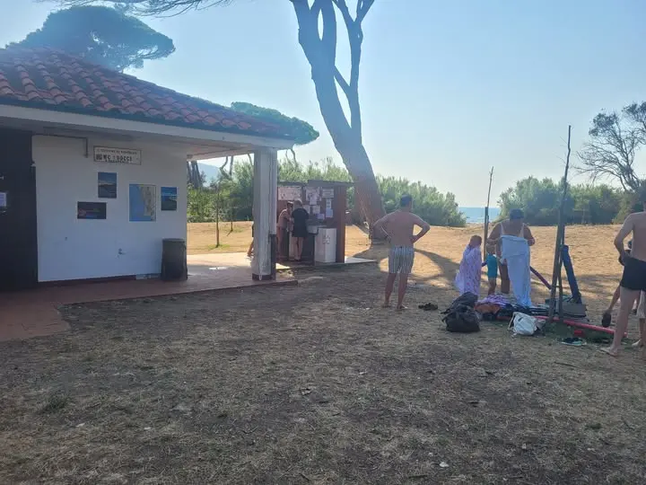 Un-altro-mare-_-Baratti